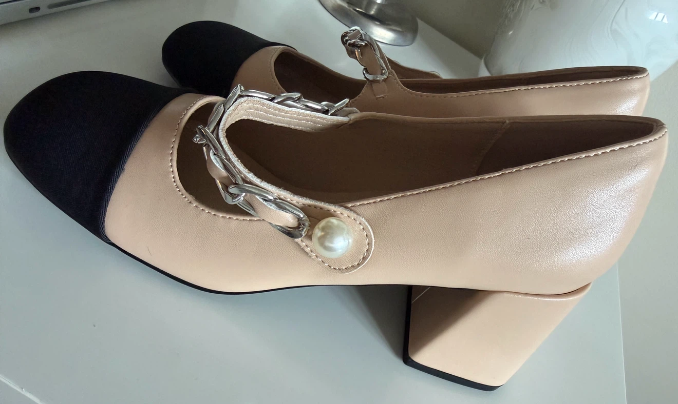 GOTOGO Woman shoes. Beige and Black Block Heel Pumps - photo 2