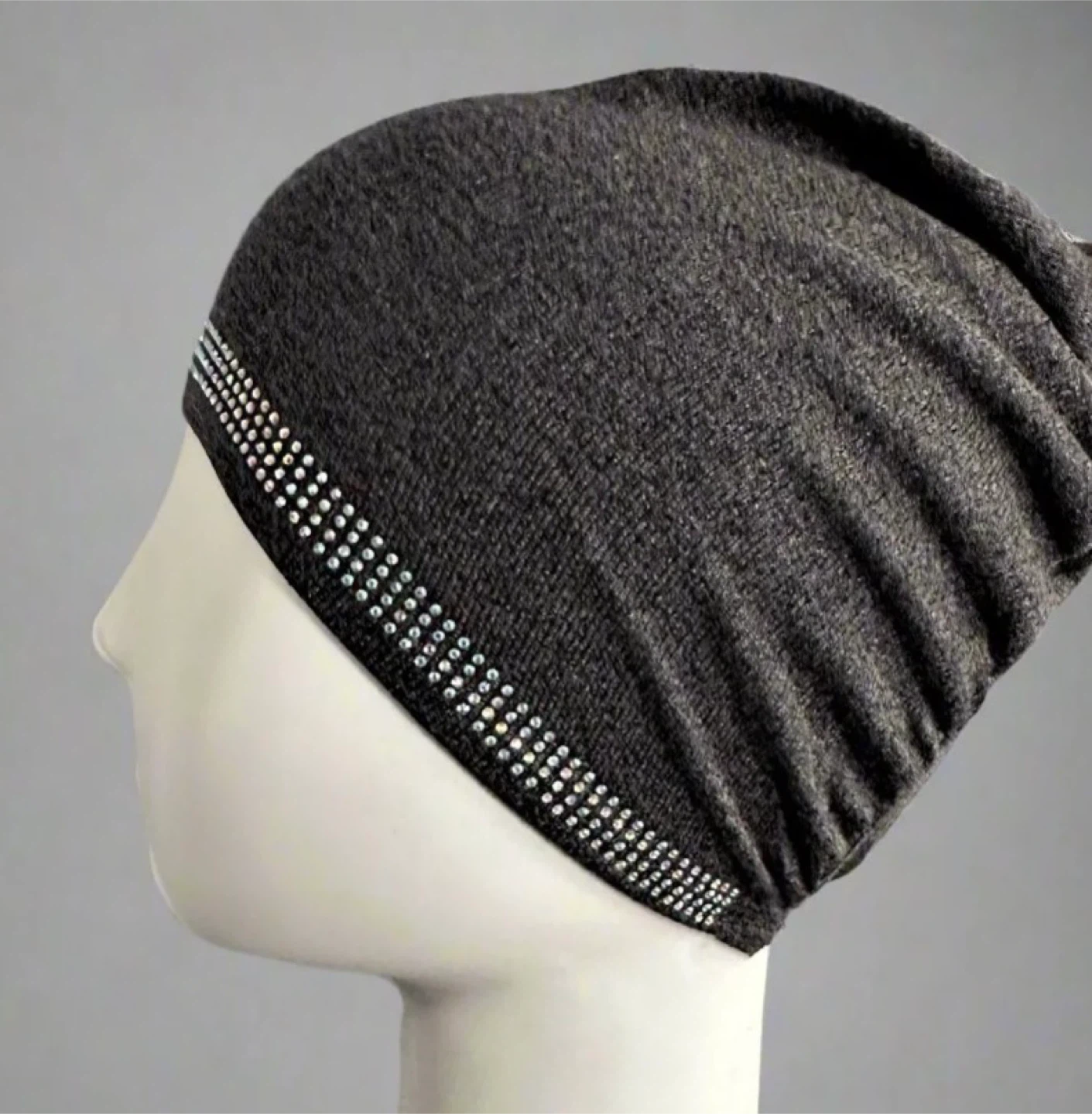 Dark grey beanie with rhinestones - photo 2