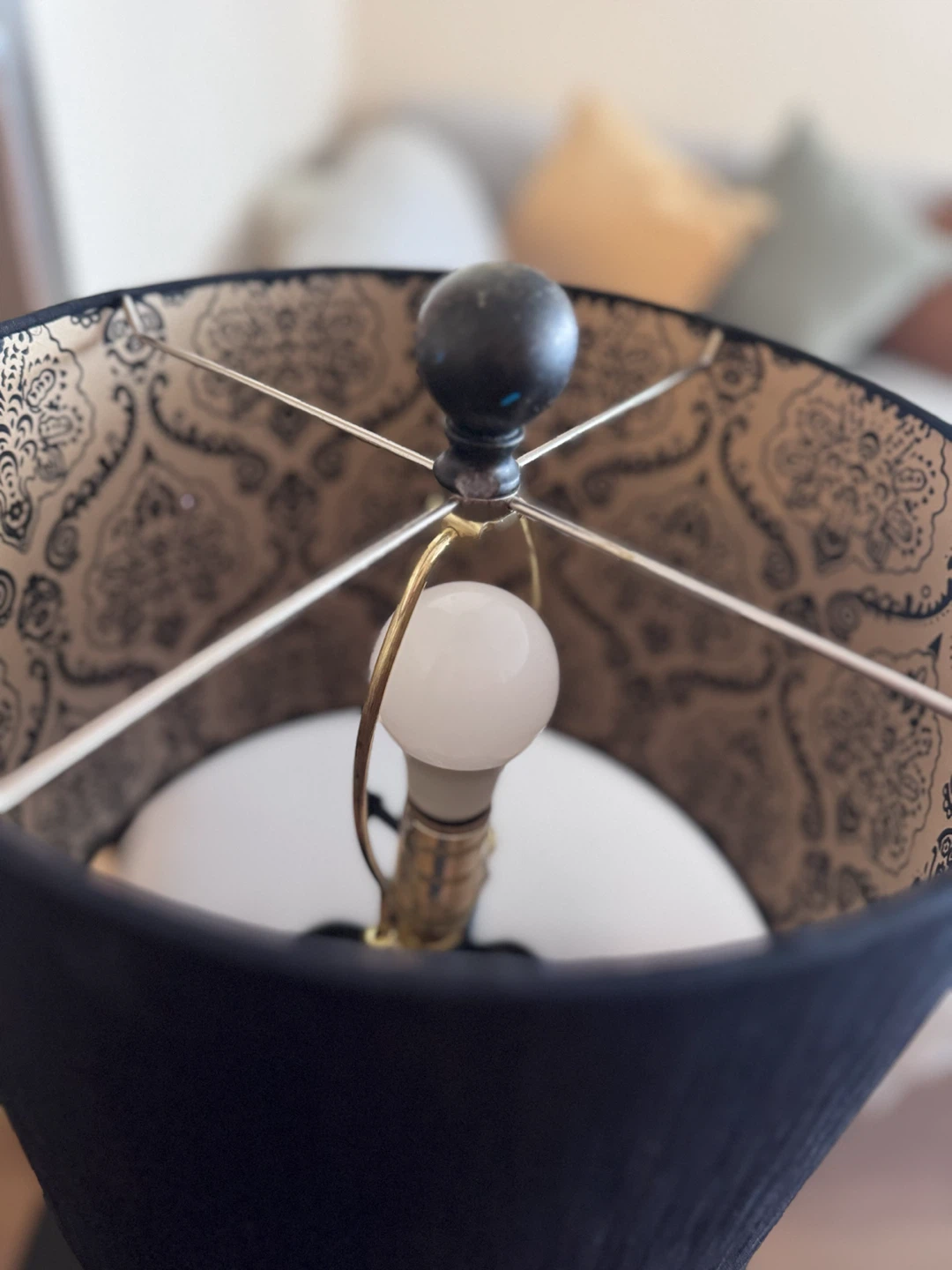 Table Lamp - photo 4