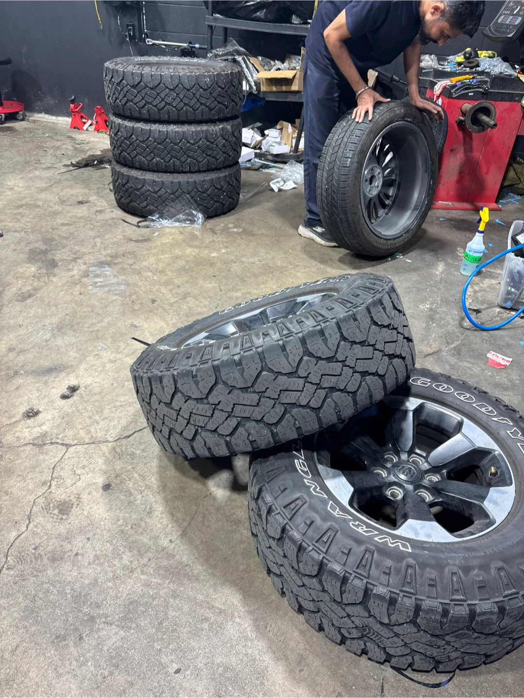 2 Goodyear wrangler tires. 275/70/18