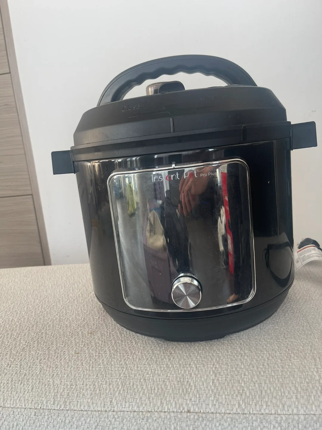 Instant Pot Pro Plus Multi-Cooker