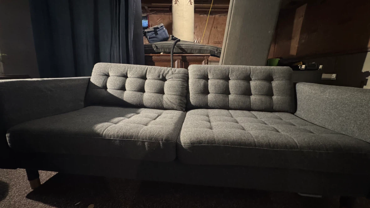 Grey tuffed IKEA Marabo (Good as new)