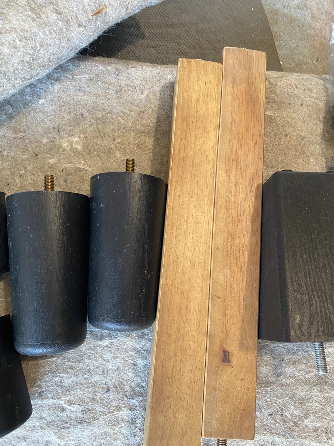 Set of Black Furniture Legs - photo 2