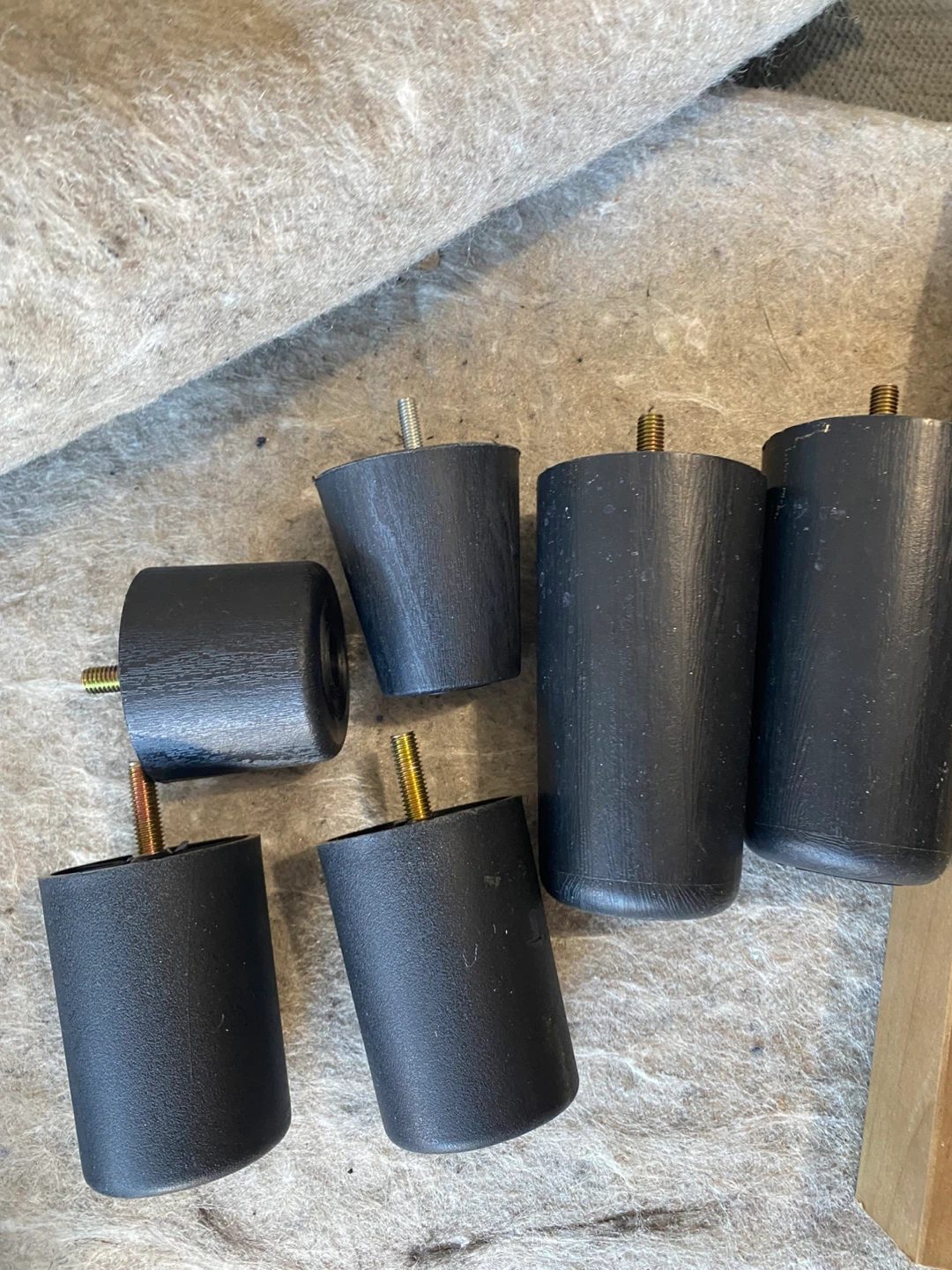 Set of Black Furniture Legs - photo 3