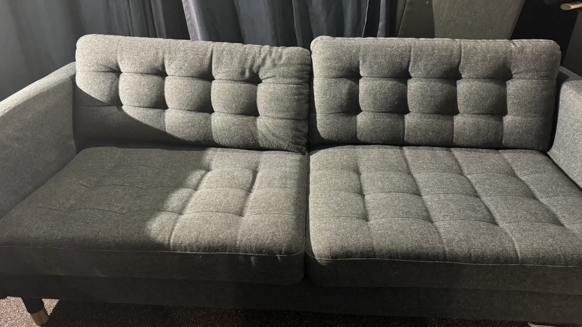 Very comfy ikea grey tuffed sofa (Good as new) - photo 2