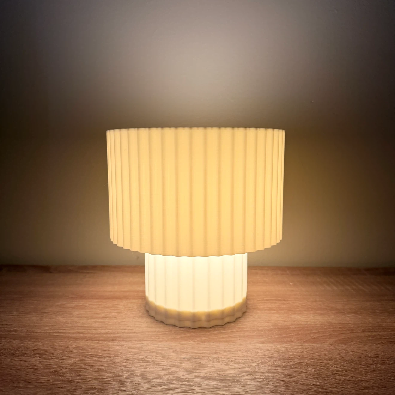 Ribbed Table Lamp - photo 2