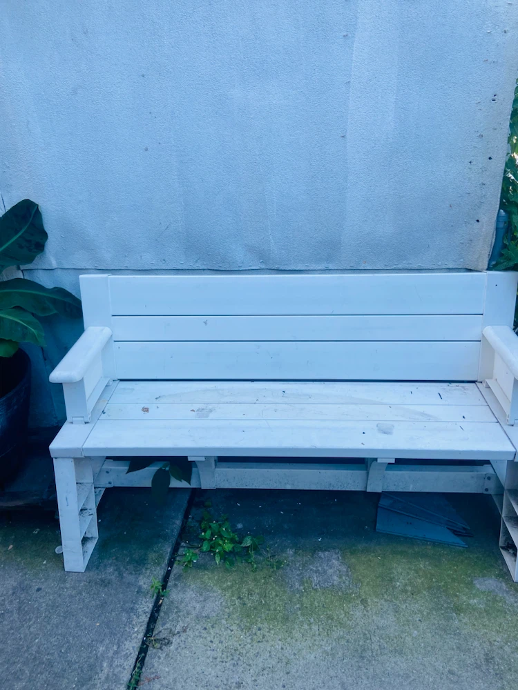 White outdoor convertible bench