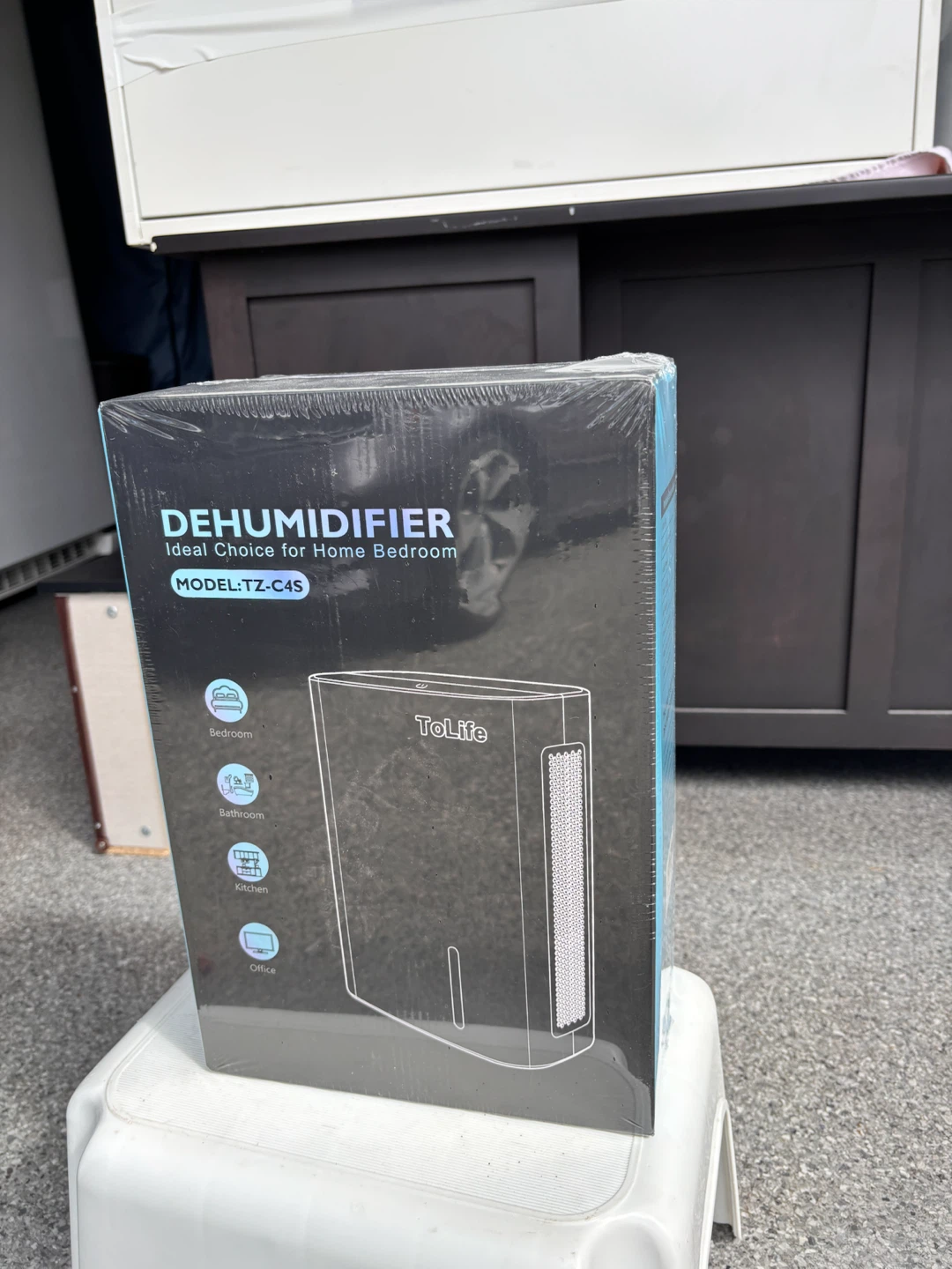 ToLife Portable Dehumidifier (Model TZ-C4S)