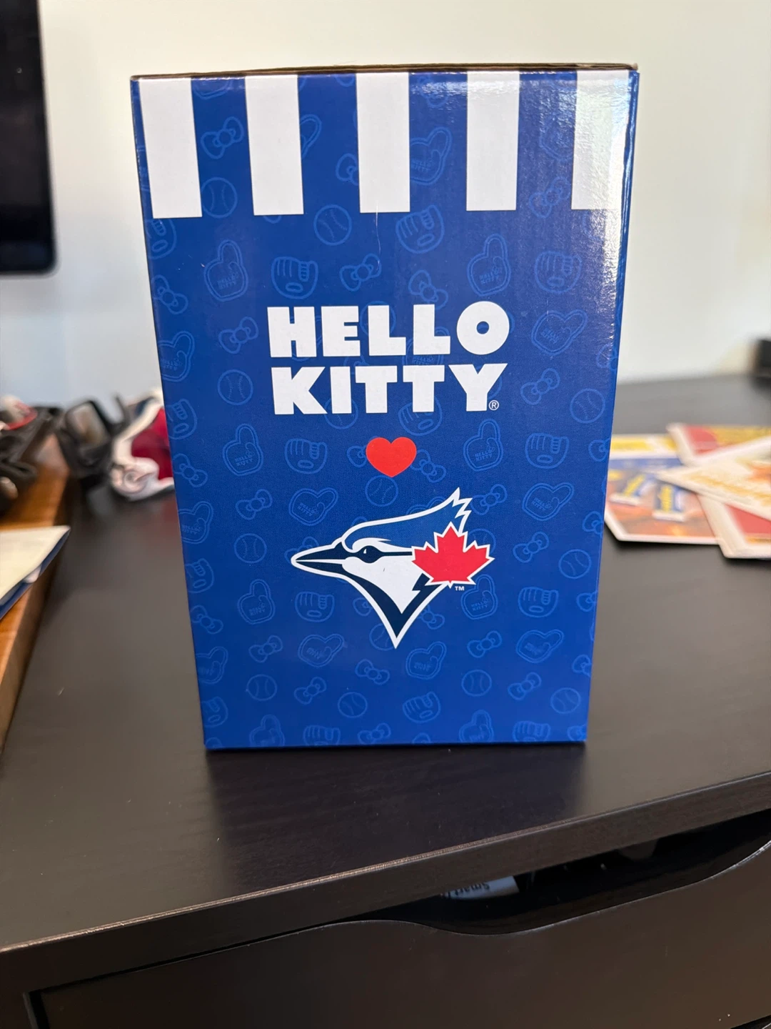 Hello Kitty Toronto Blue Jays Limited Edition Bobblehead - photo 4