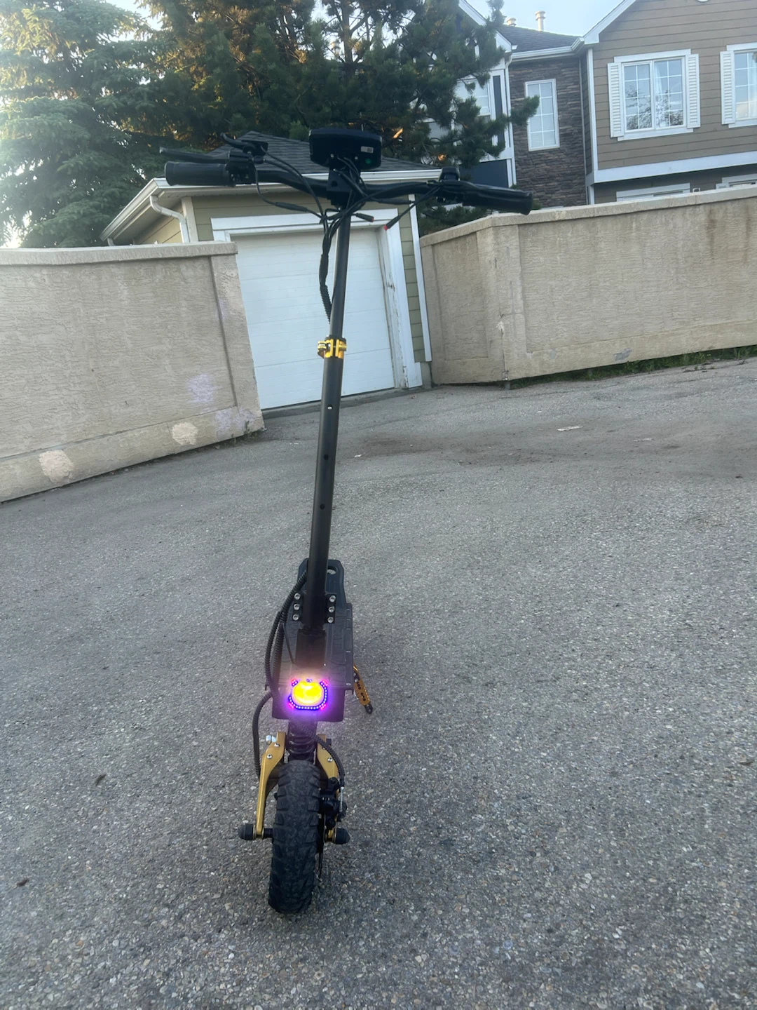 IENYRID ES1 Electric Scooter - photo 3