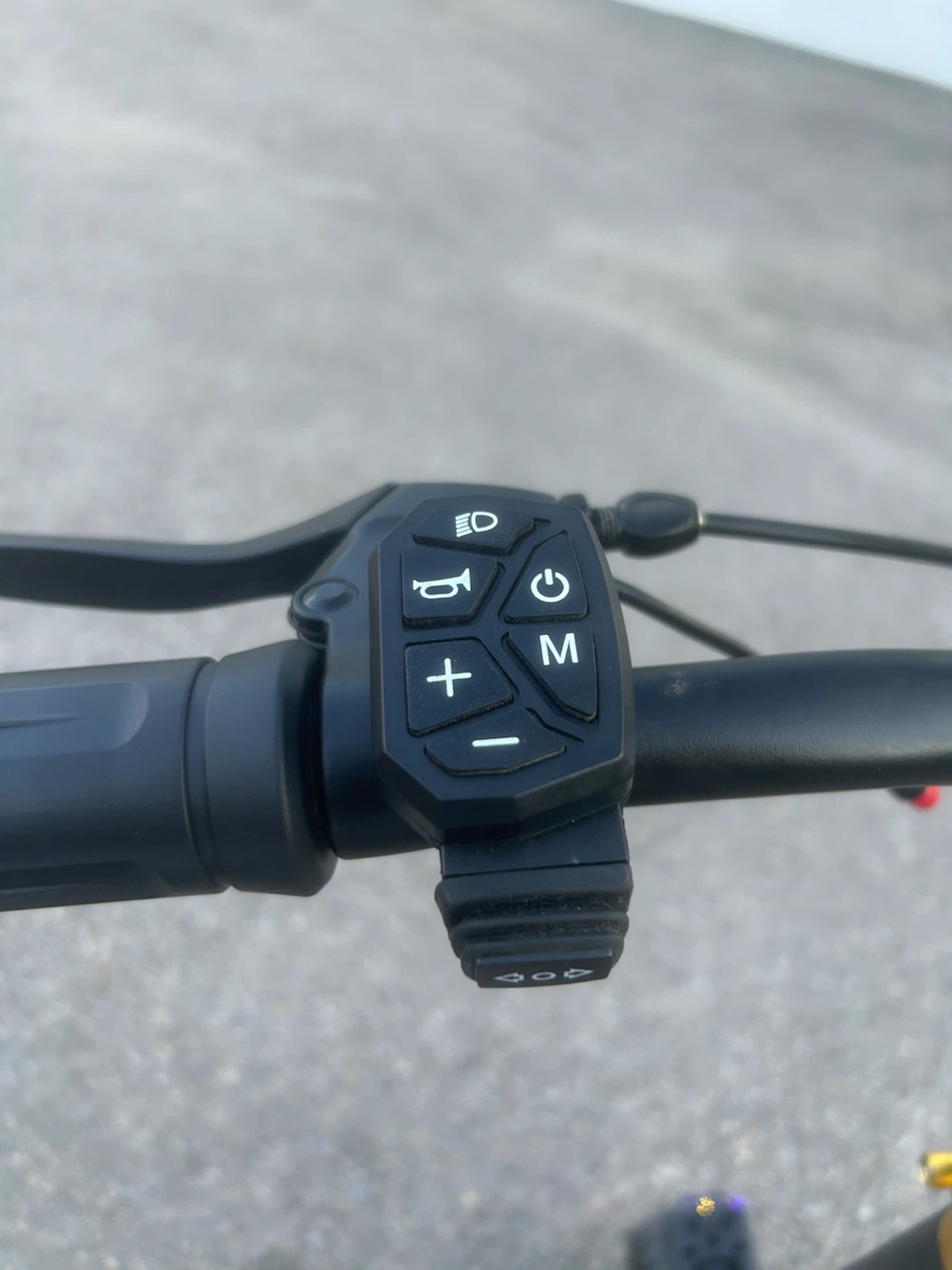 IENYRID ES1 Electric Scooter - photo 5