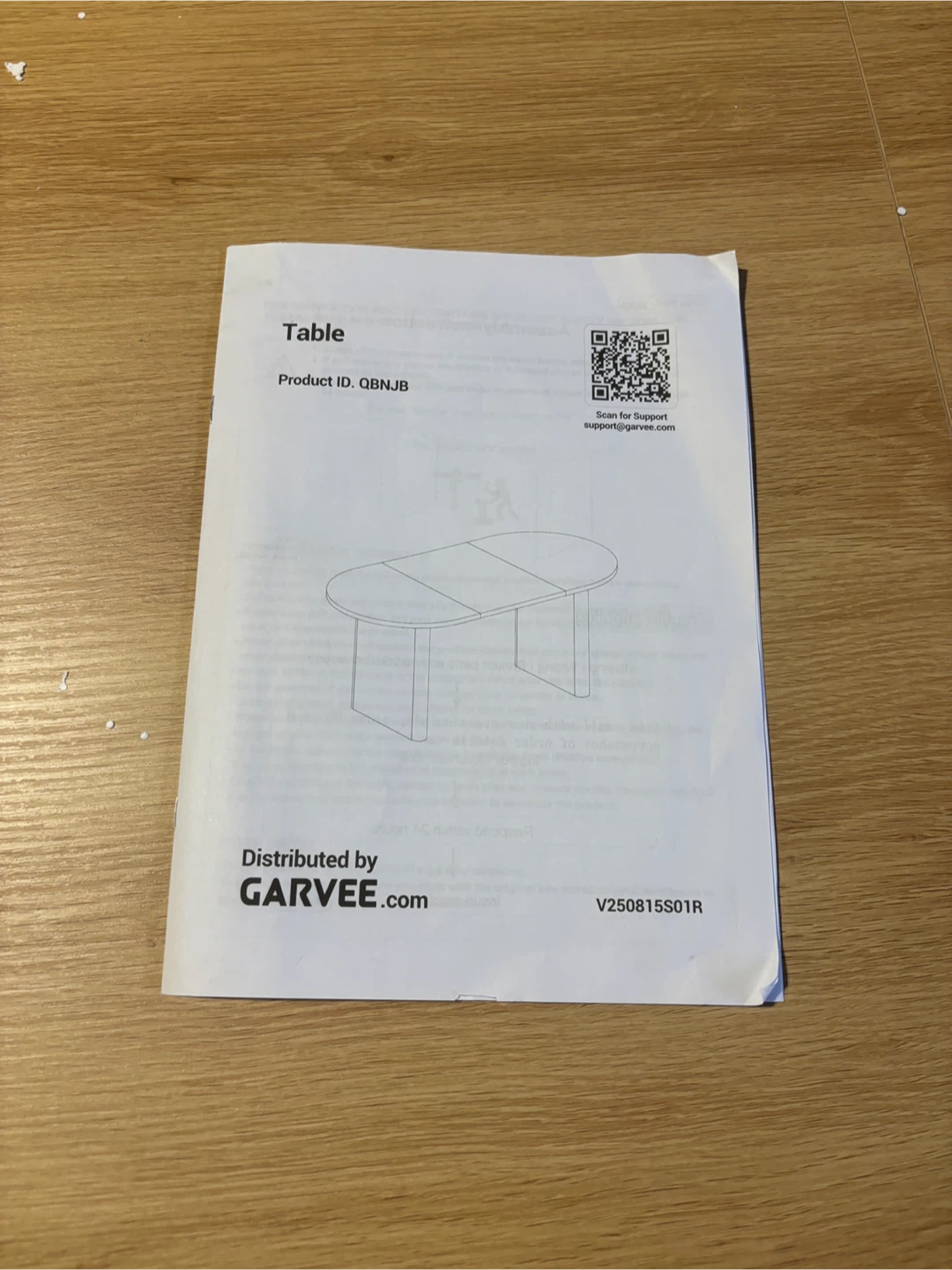 Garvee Oval Dining Table