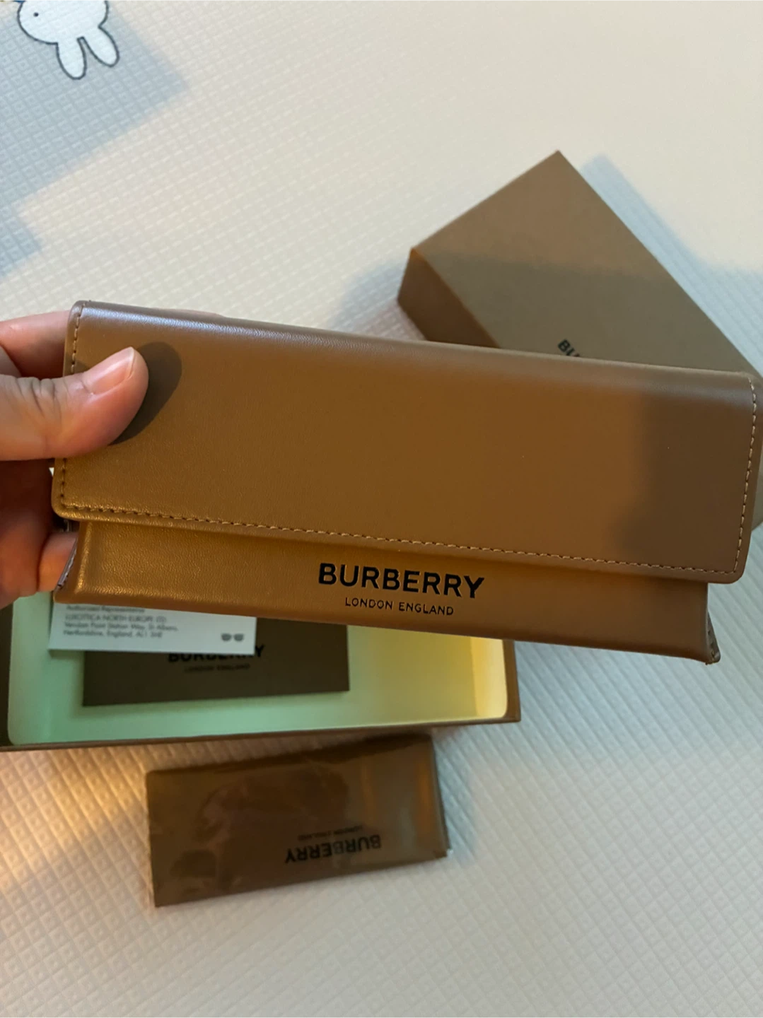 Burberry Sunglasses B 4302 - photo 2