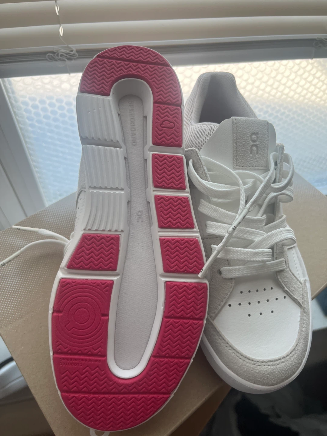 On Running THE ROGER Clubhouse Sneakers - photo 3