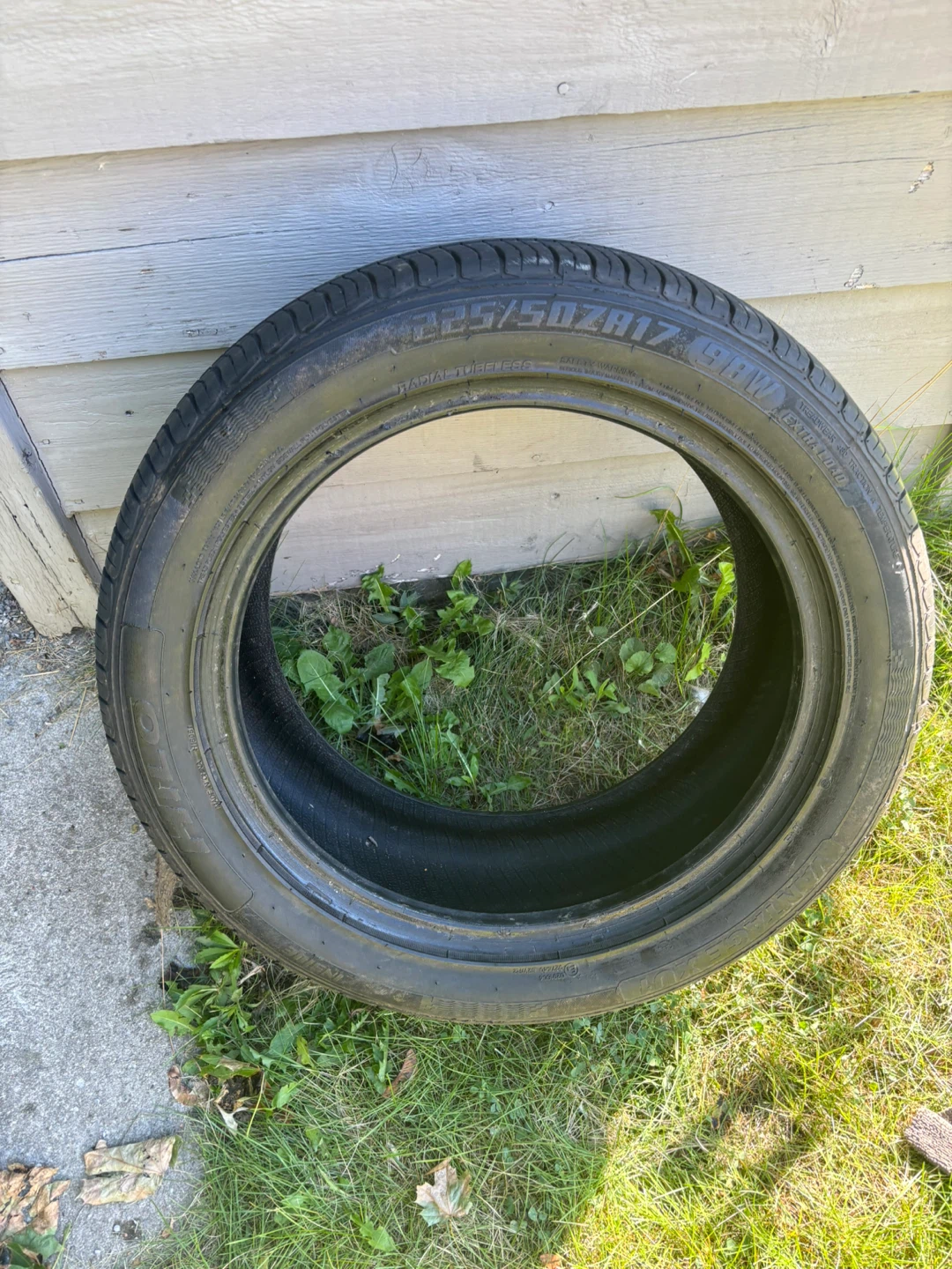 Lexani 225/50ZR17 98W Tire - photo 2