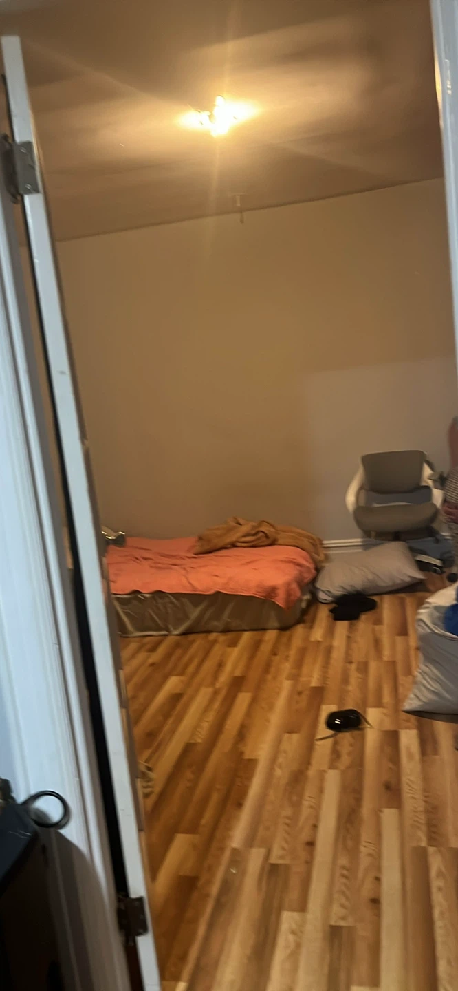 Se renta un cuarto