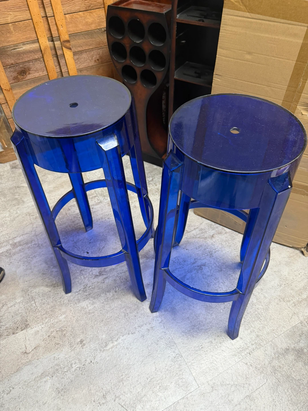 Set of 2 Blue Acrylic Ghost Bar Stools - photo 3