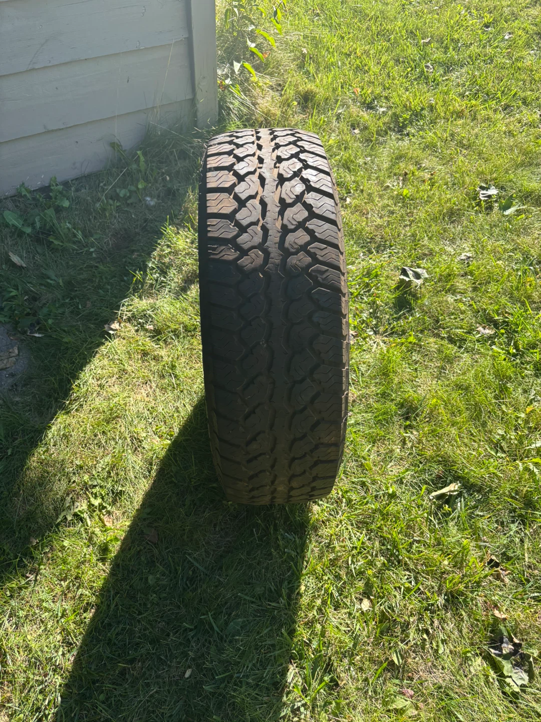 Motomaster Total Terrain A/T2 Tire 225/70R16 - photo 2