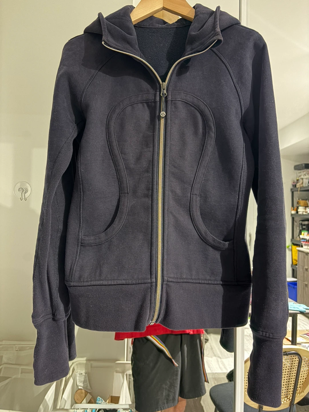 Lululemon Full Zip Hoodie Black Size 6