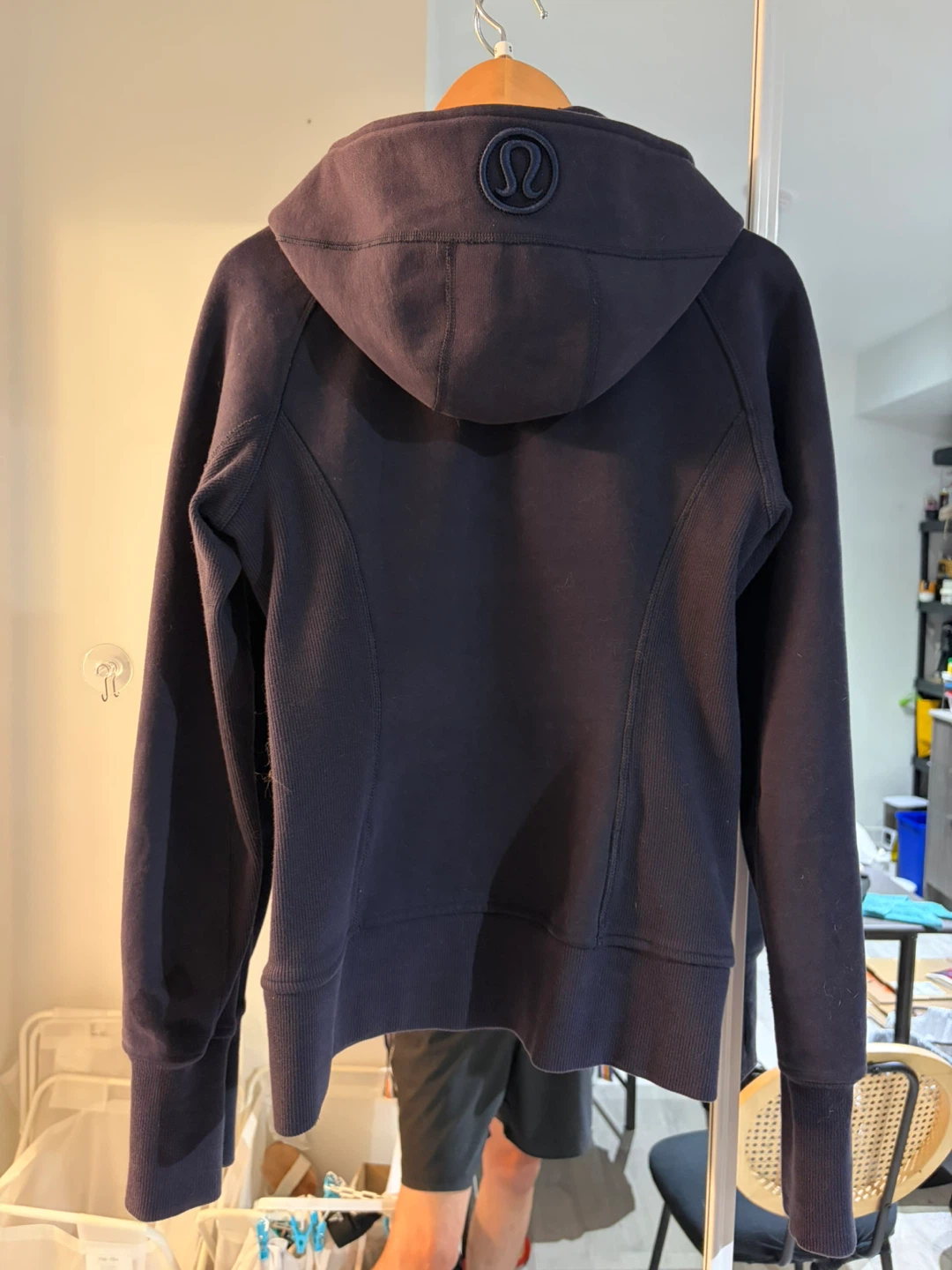 Lululemon Full Zip Hoodie Black Size 6 - photo 3
