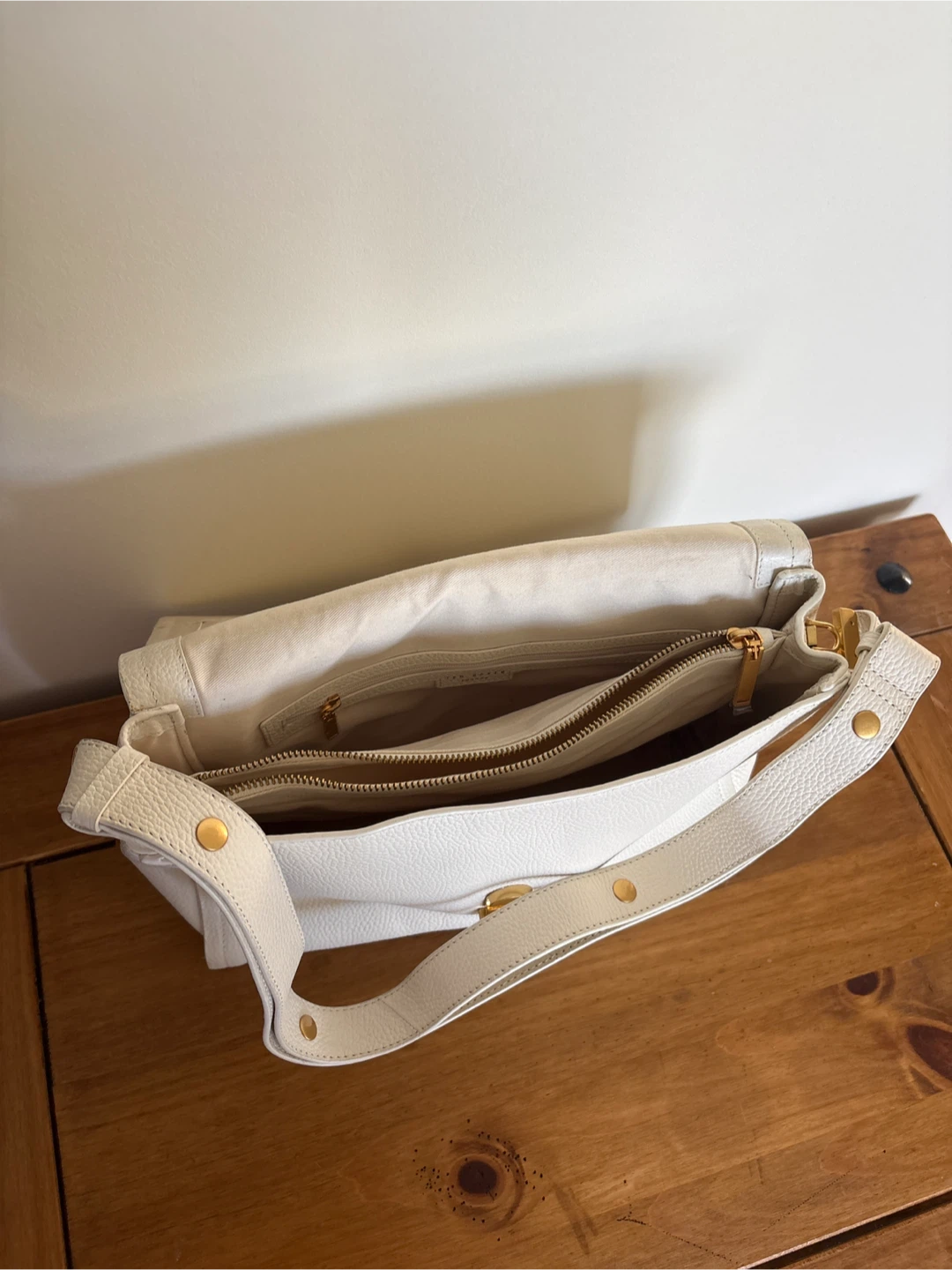 Ted Baker White Leather Shoulder Bag - photo 3