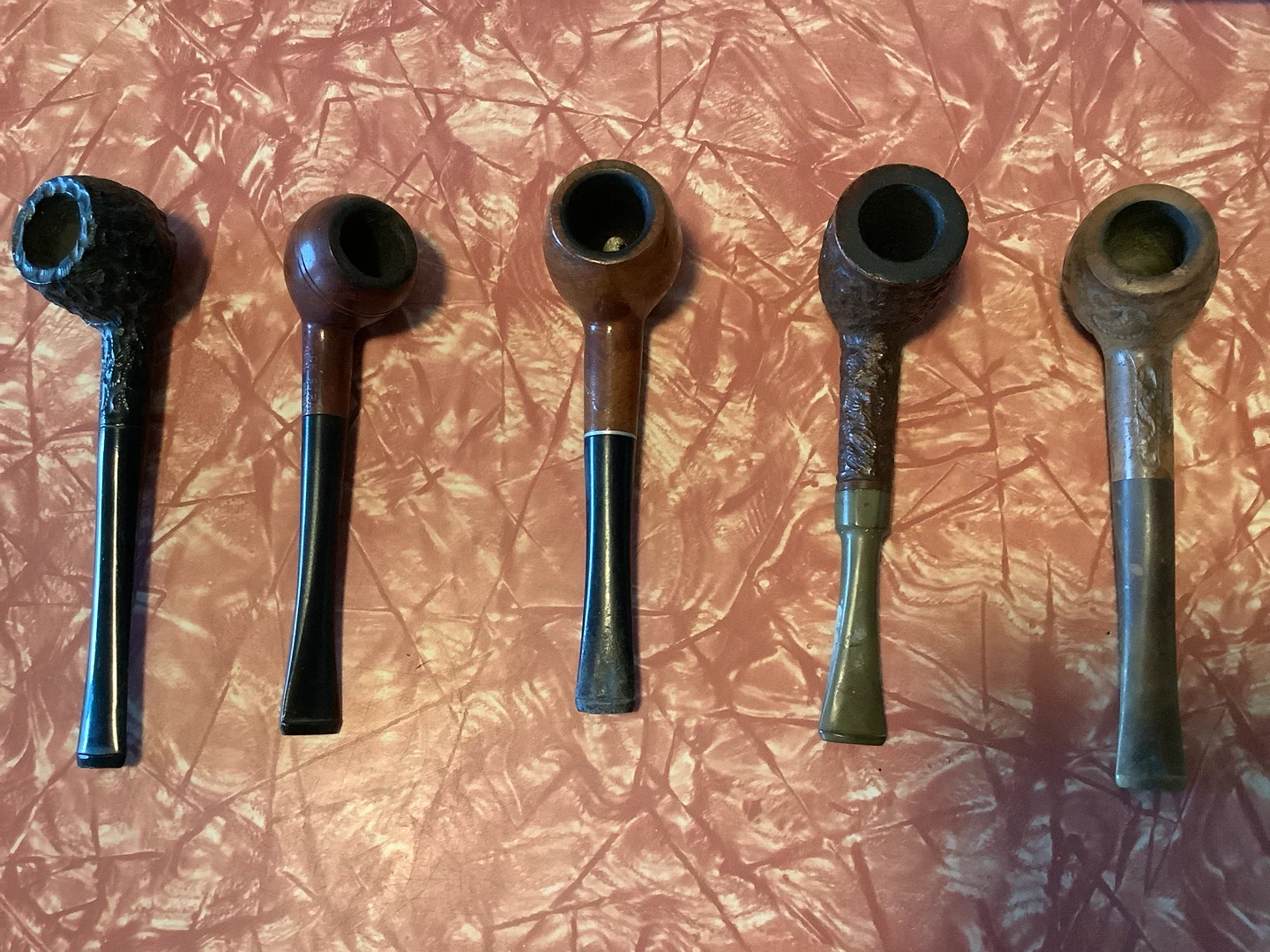 Five Vintage Pipes 🐞