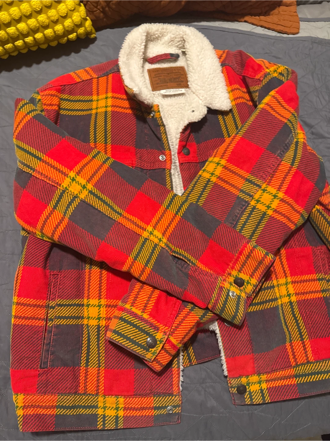 Levi's Premium Sherpa Lined Plaid Jacket - photo 2