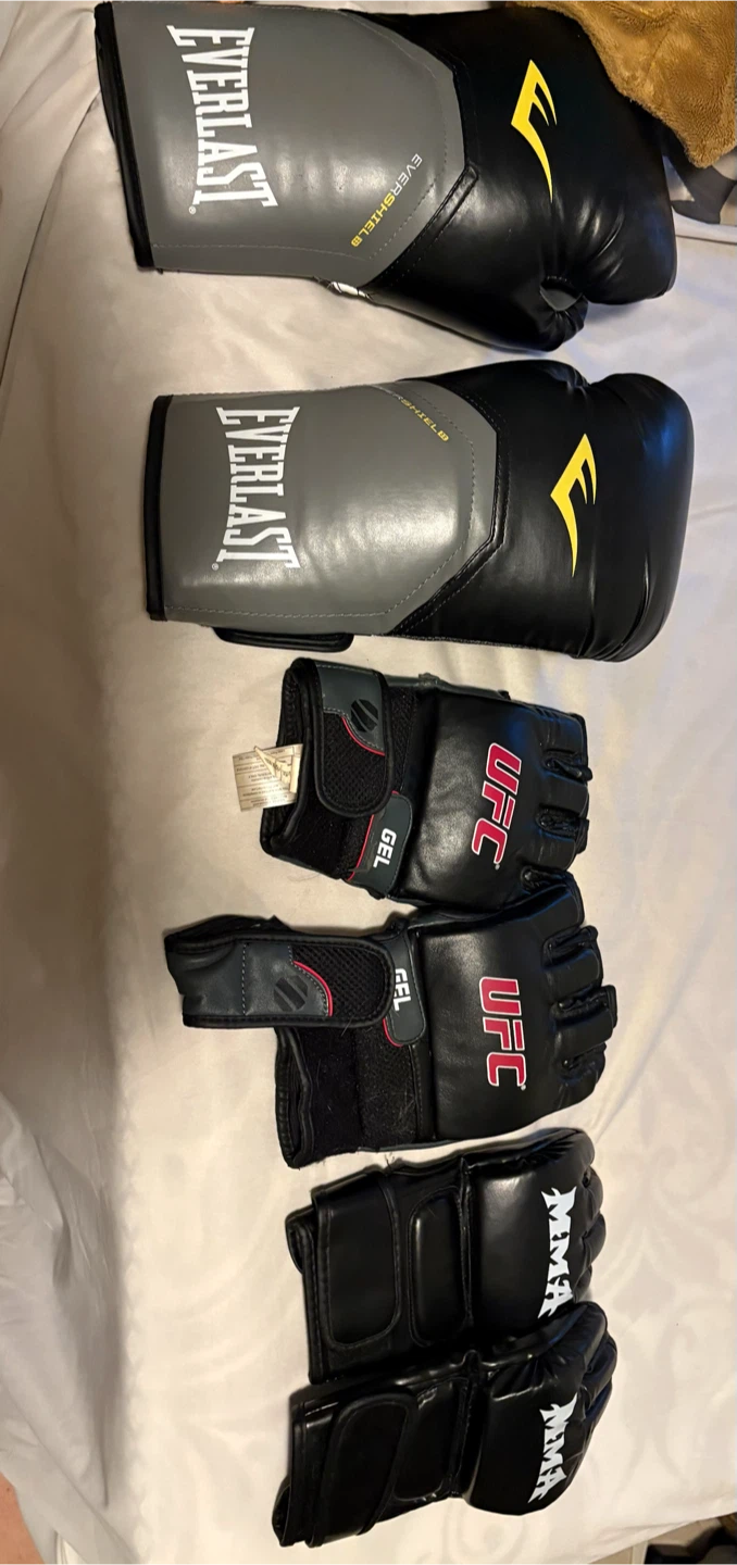 Boxing and MMA Gloves Bundle - photo 3