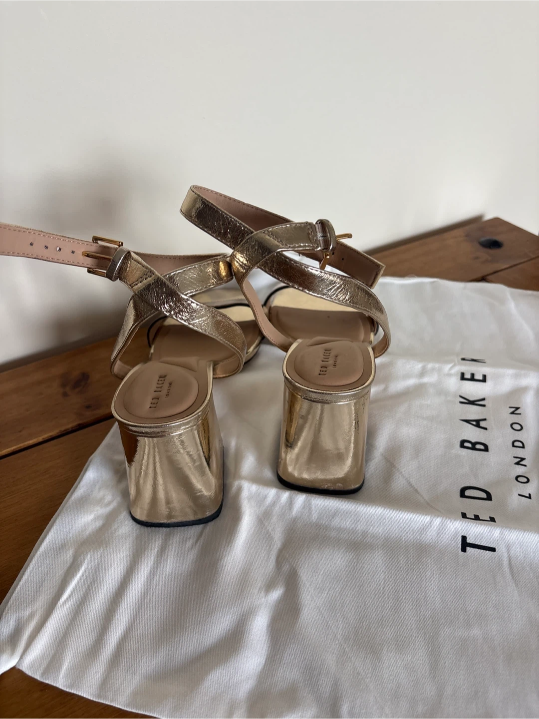 Ted Baker London Gold Heels - photo 2