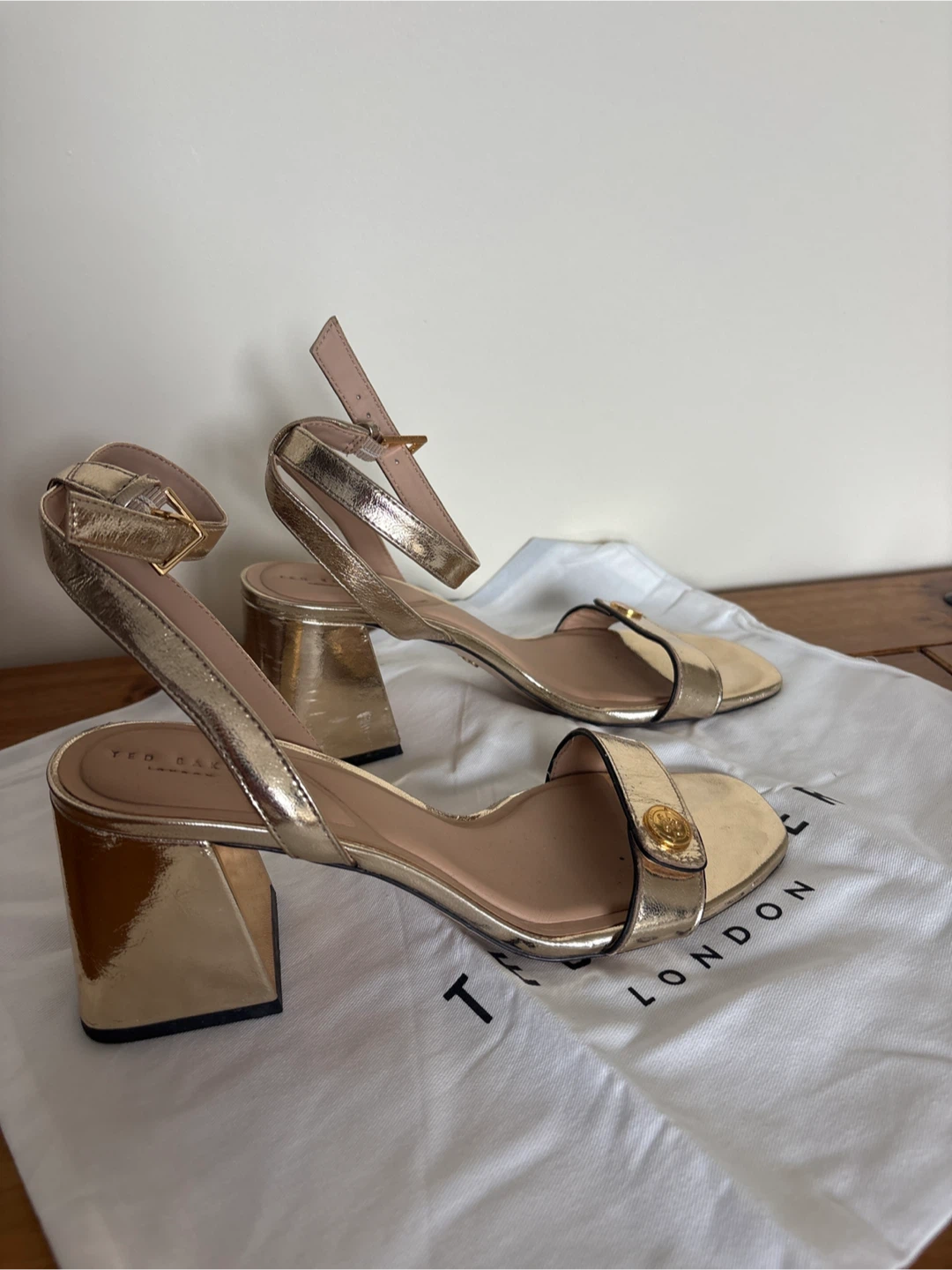 Ted Baker London Gold Heels - photo 3