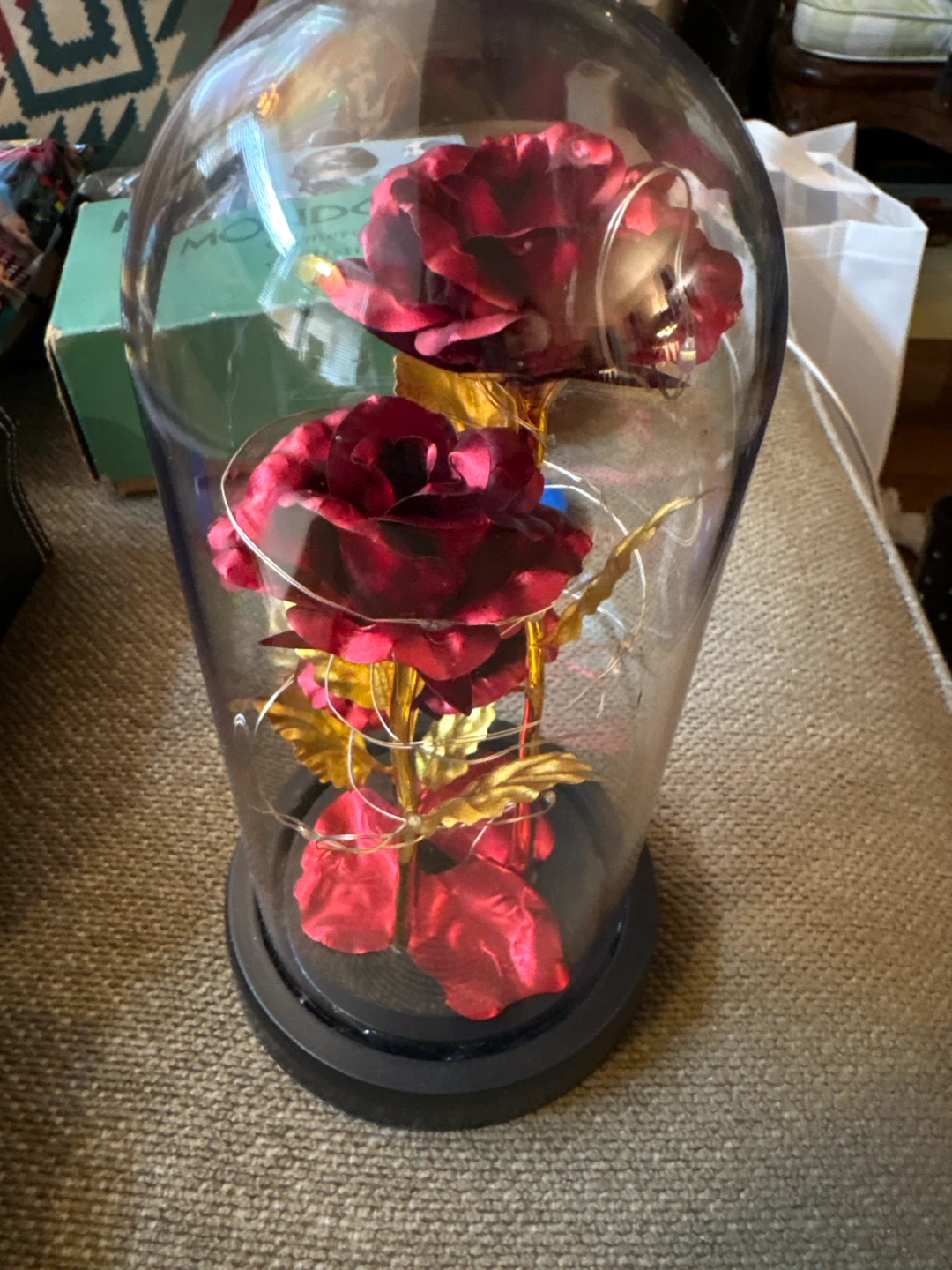 LED Glass Dome with Artificial Roses - photo 2