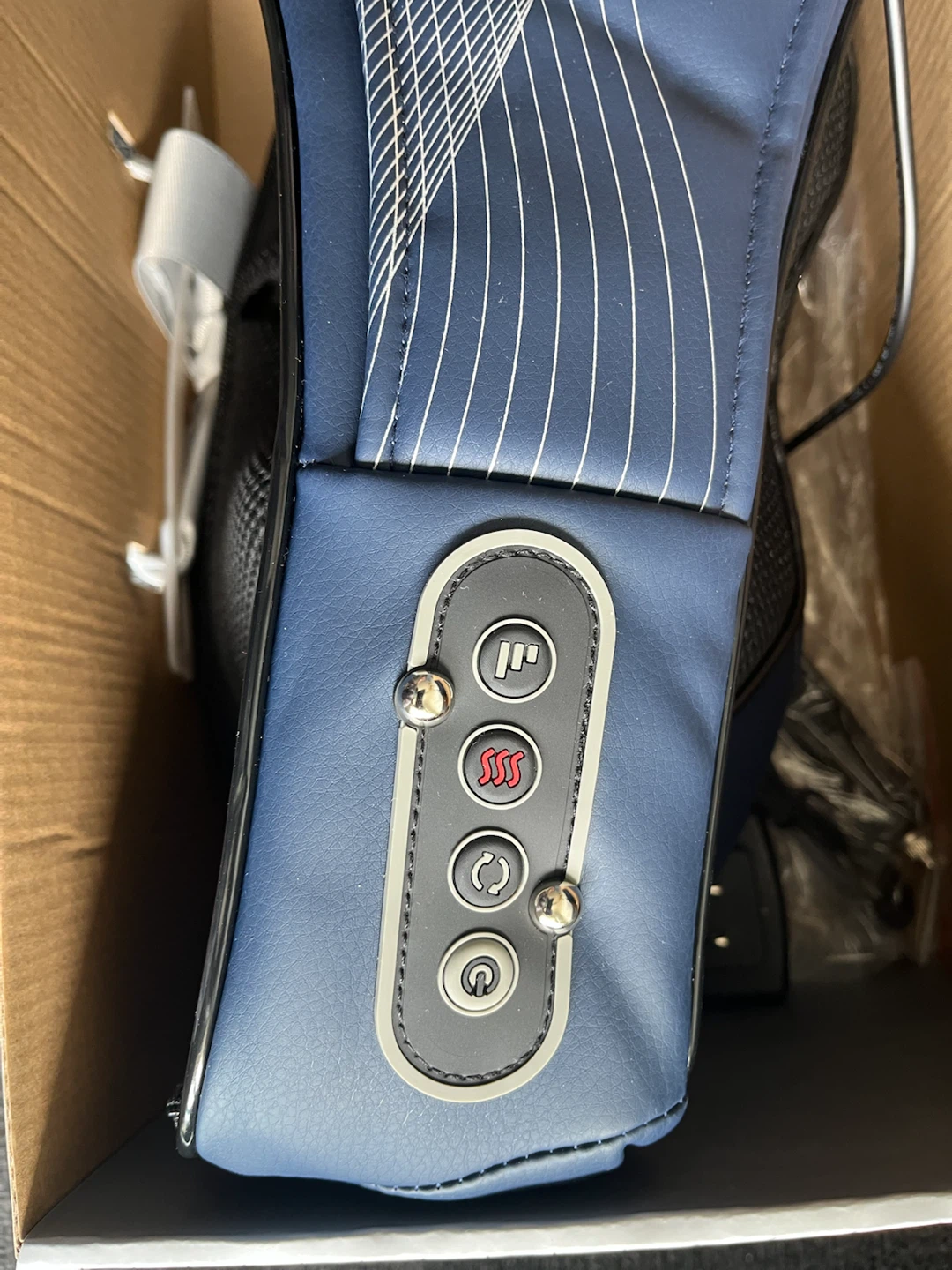 Neck and Shoulder Massager - photo 4