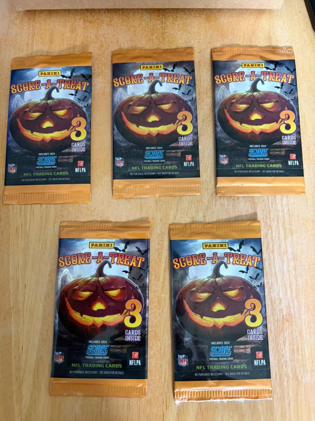 5 Panini Score-A-Treat 2024 NFL Football Card Packs