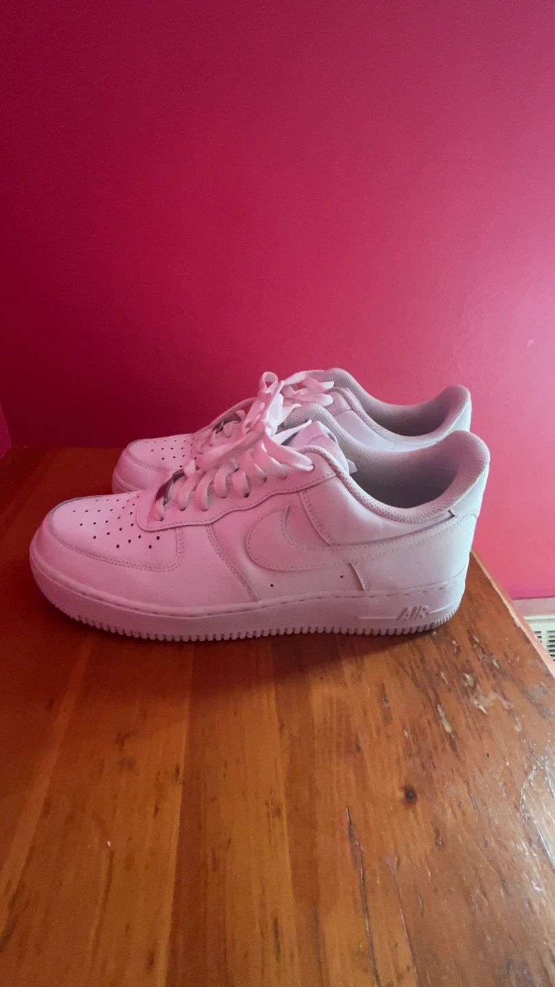 Nike Air Force 1 White Sneakers