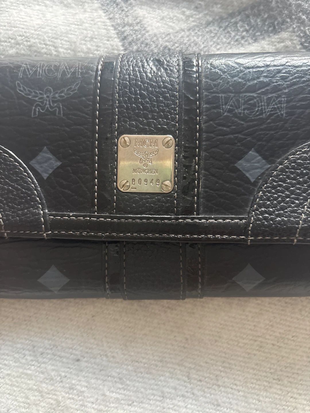 MCM Black Long Wallet - photo 4