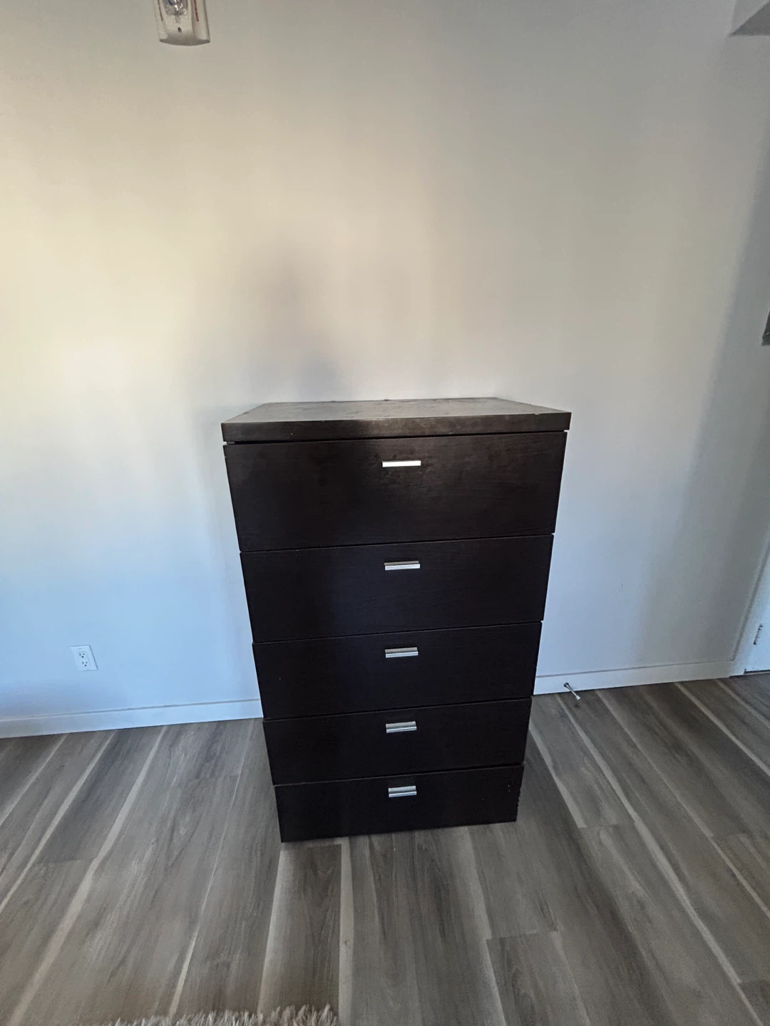 Furniture and home appliances - photo 2