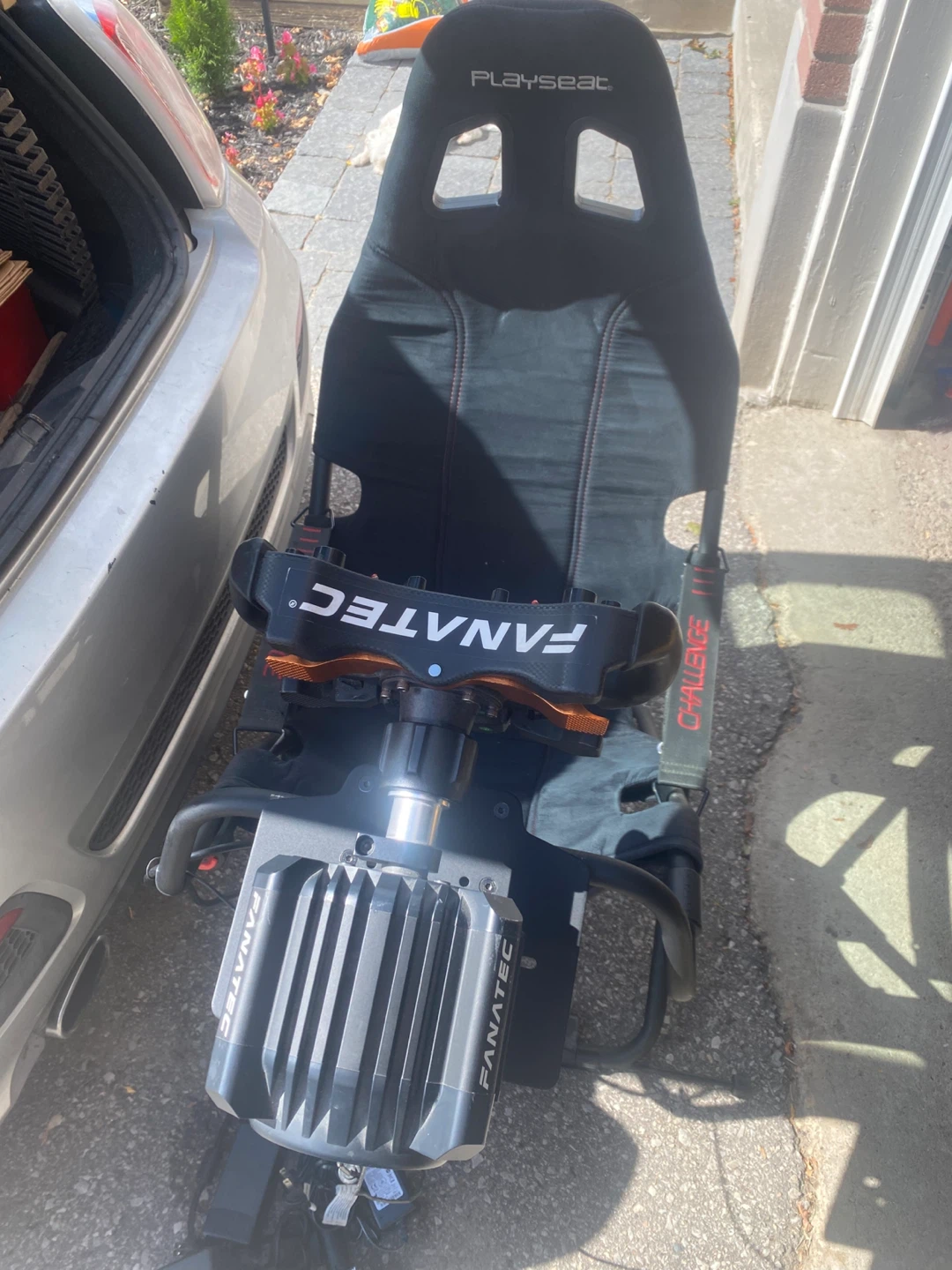 Fanatec McLaren GT3 Wheel and Playseat Challenge