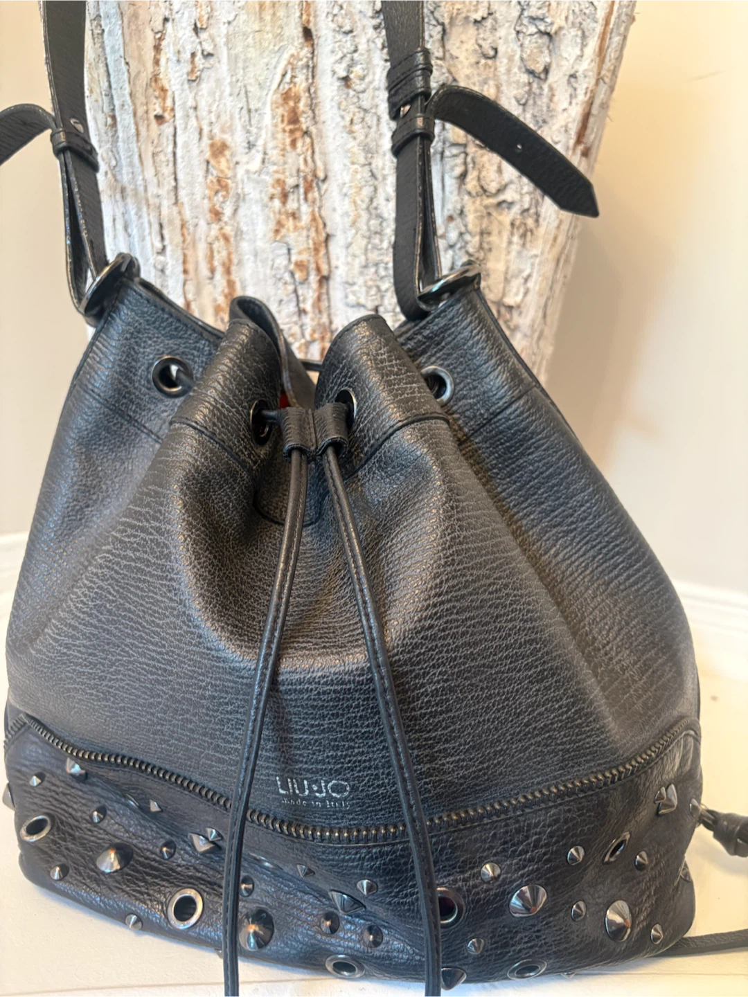 Liu Jo Black Leather Bucket Bag - photo 2