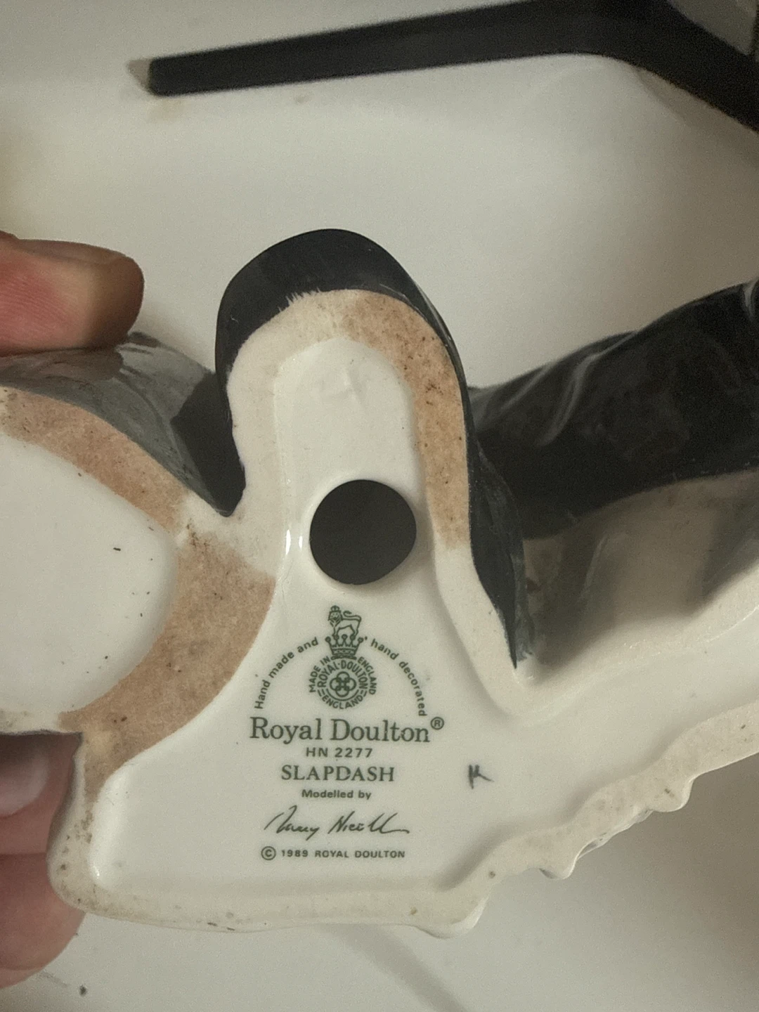 Royal Doulton Slapdash Clown Figurine HN 2277 - photo 2