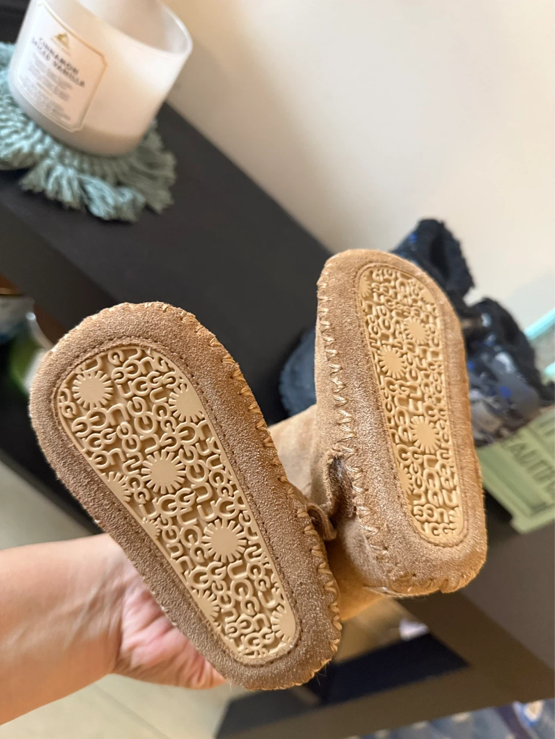 UGG Infant and Snow Boots - photo 3