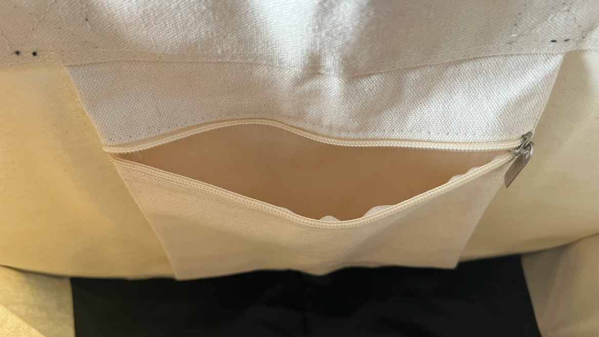 Monogrammed “C” Cream and Black Cotton Canvas Tote Bag - photo 5