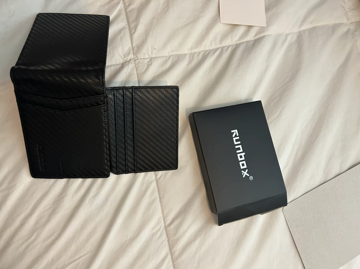 RUNBOX Slim Carbon Fiber Wallet