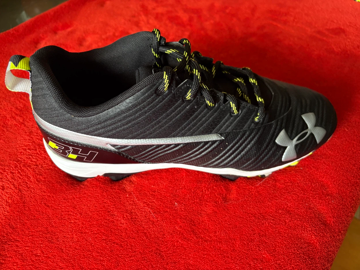 Baseball shoes by Under Armour - photo 2
