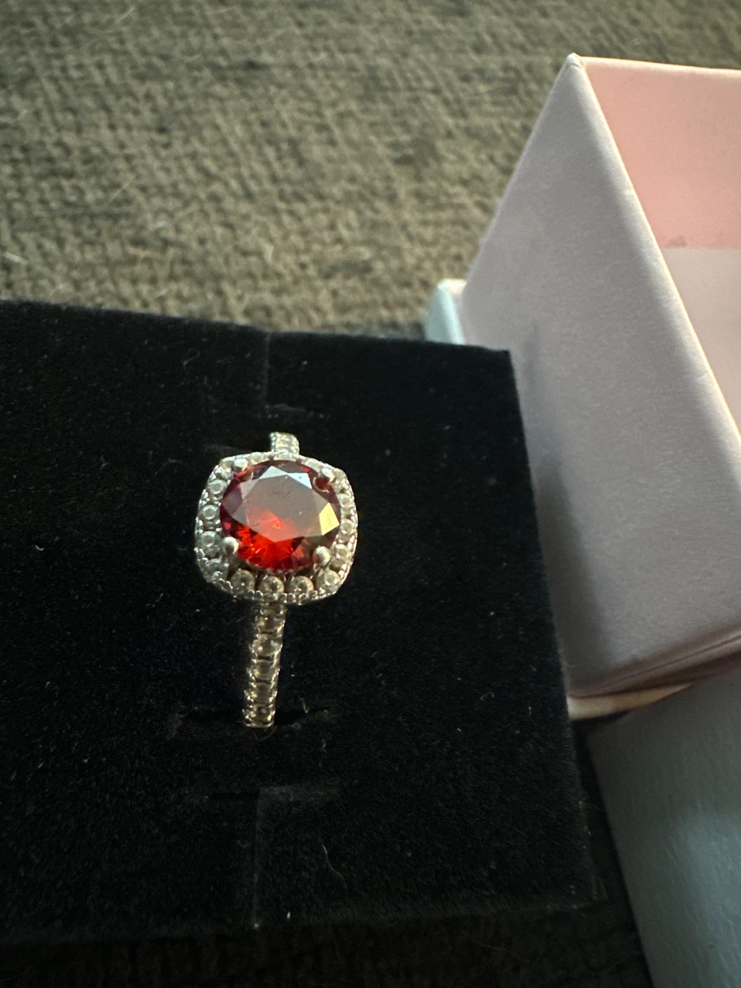 Disney x Pandora Red Stone Ring - photo 3