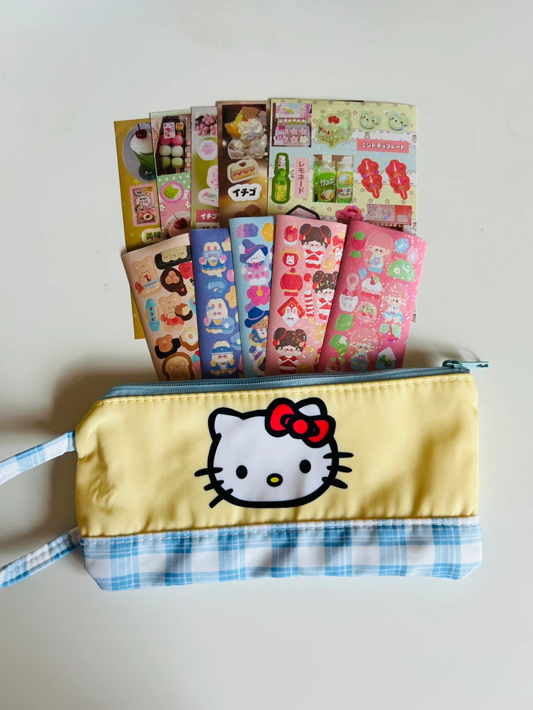 Cute Pencil Case+Stickers Set - photo 3