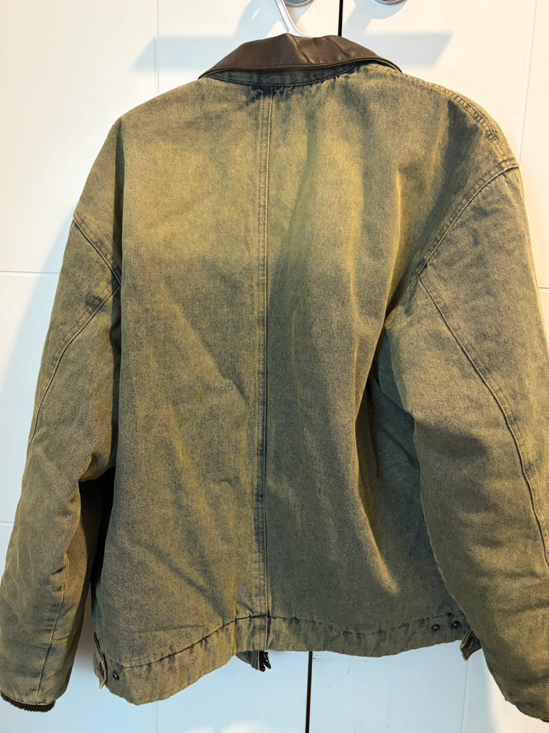 Short Round Wahed Denim Jacket, leather collar - photo 2