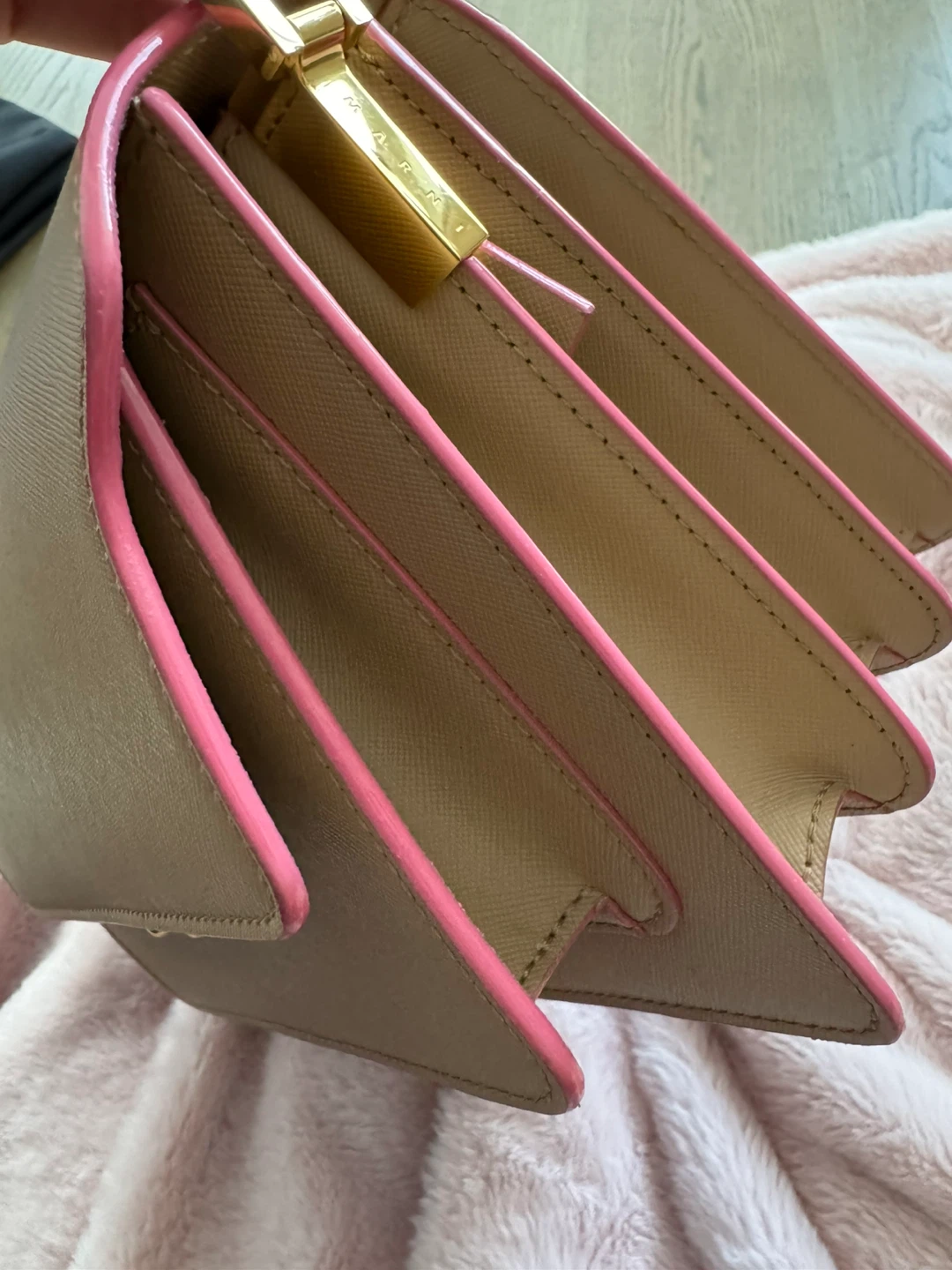Authentic medium Marni Trunk Bag in Beige and Pink - photo 5