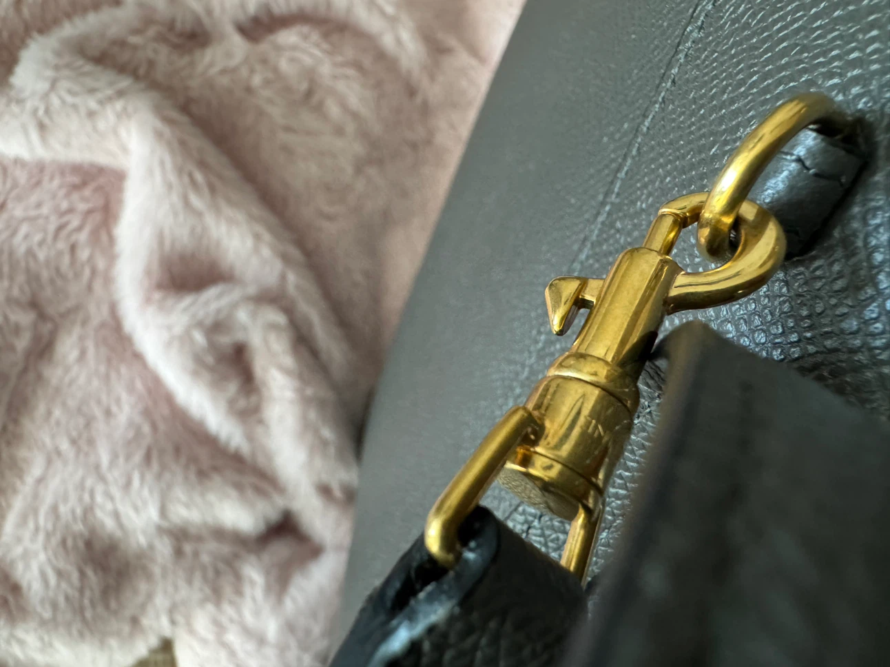 New & Authentic Celine Belt Bag in Grey - photo 3