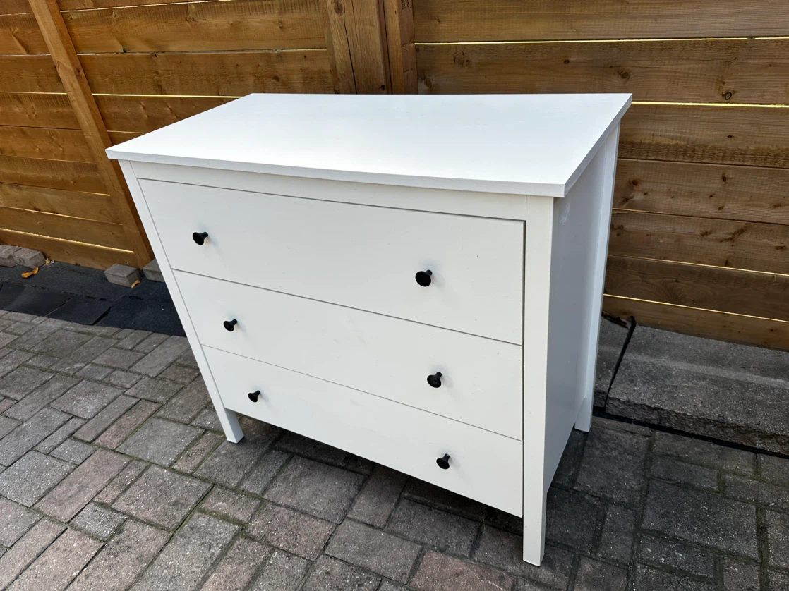 IKEA Hemnes 3-Drawer Chest
