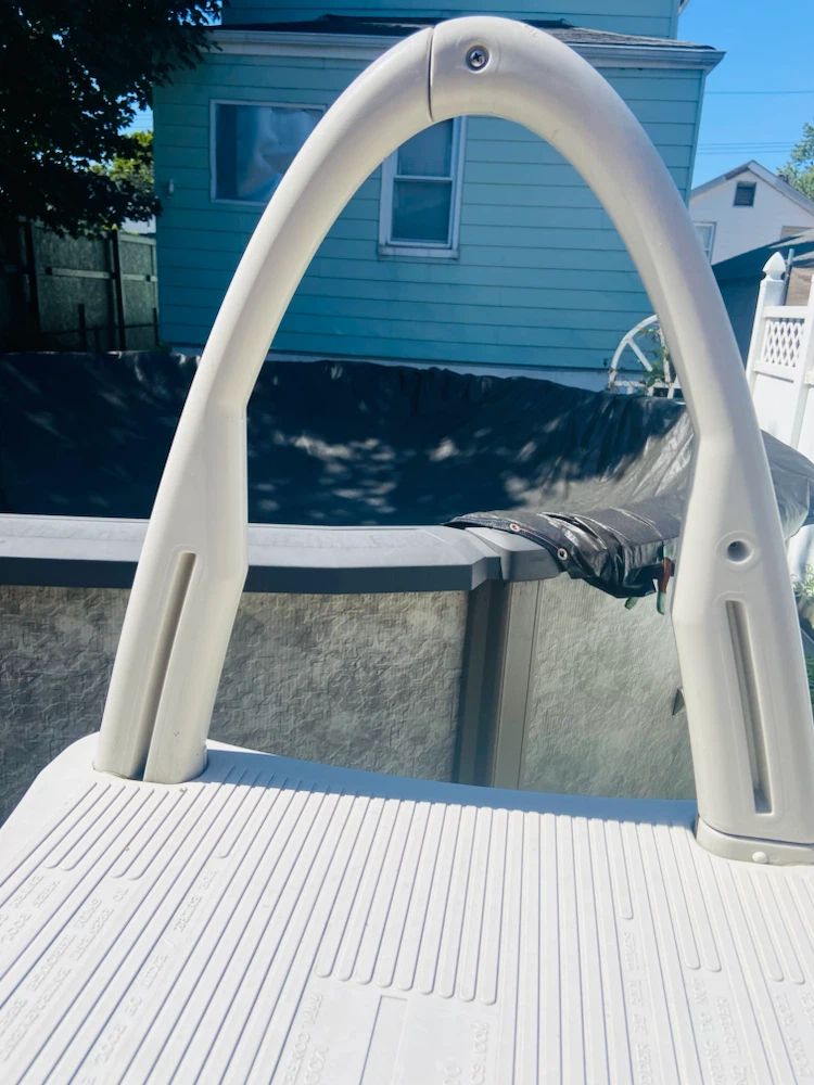 Confer Plastics Model 7200 Above Ground Pool Ladder - photo 3